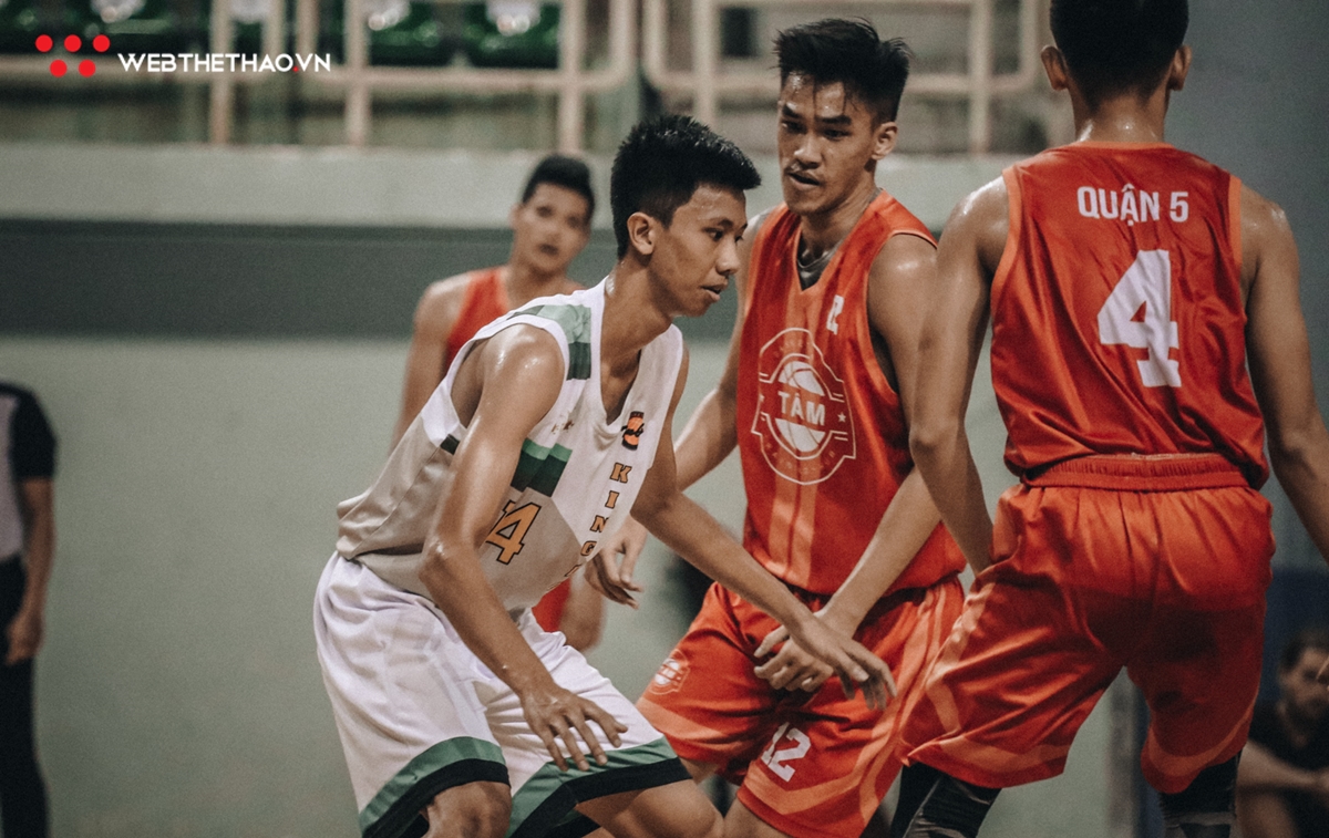 Chung kết nam giải Hạng A TP HCM 2019: Mưa 3 điểm đưa Quận 5 lên ngôi vô địch Chung kết nam giải Hạng A TP HCM 2019: Mưa 3 điểm đưa Quận 5 lên ngôi vô địch